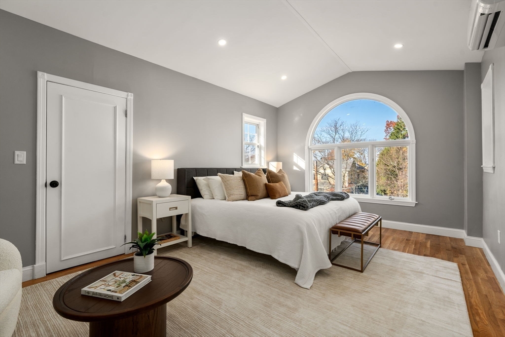 10 Washington Park Unit: 1-Right