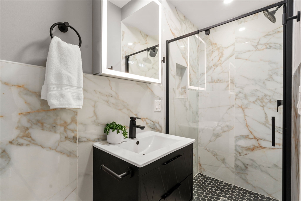 10 Washington Park Unit: 1-Right