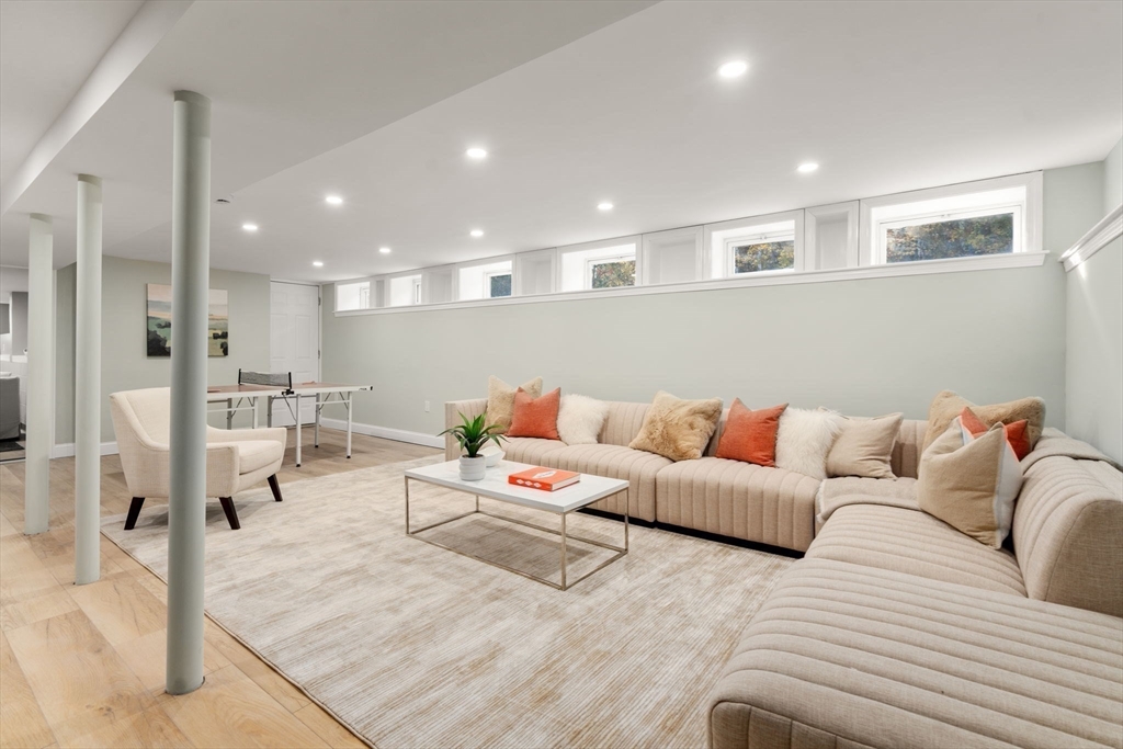 10 Washington Park Unit: Left (U2)