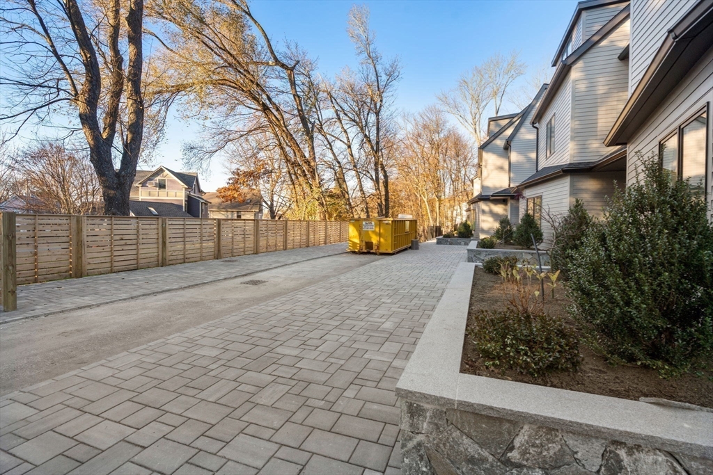 956 Walnut Street # 7