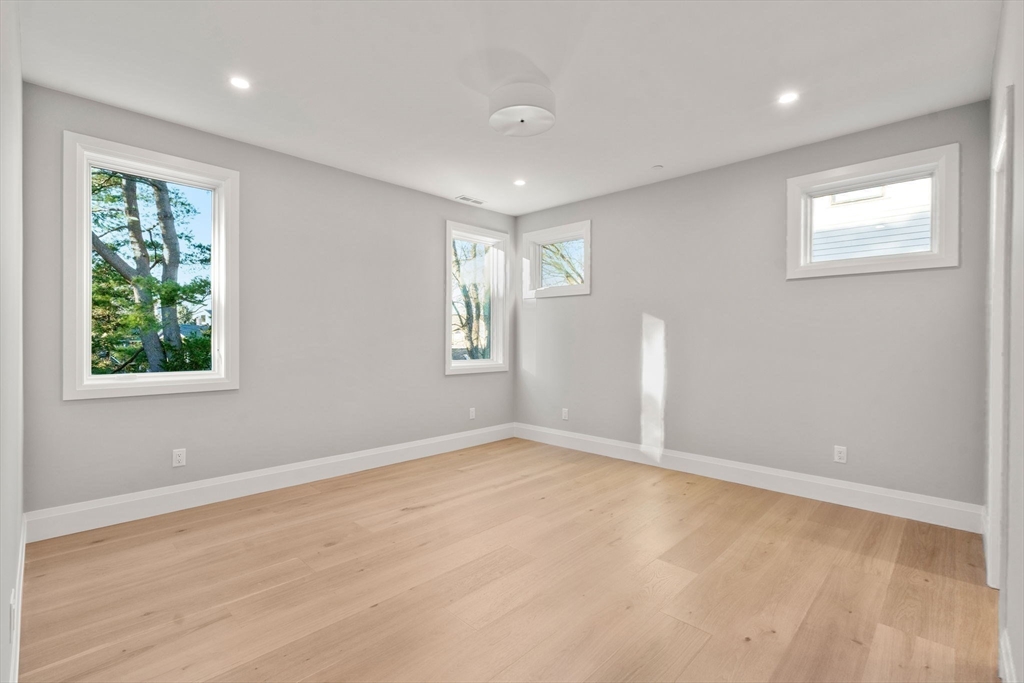 956 Walnut Street # 7