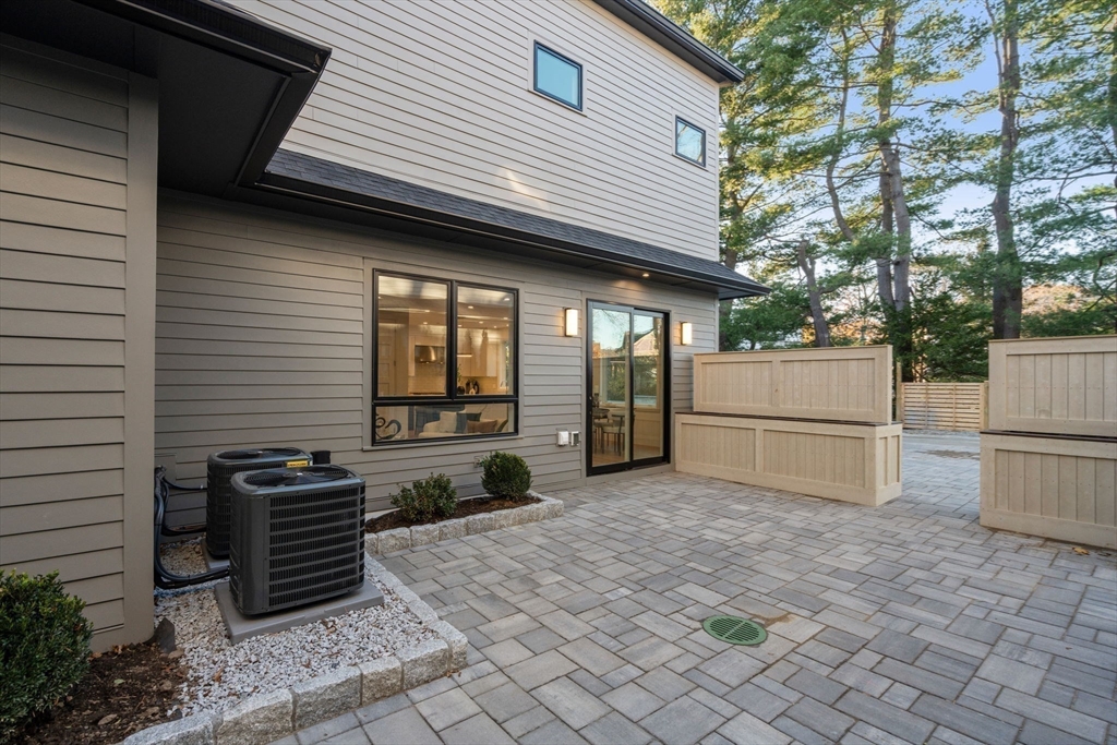 956 Walnut Street # 7