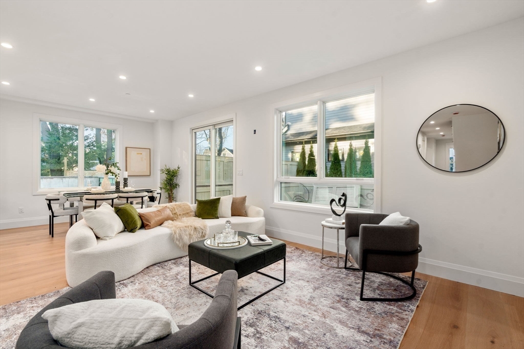 956 Walnut Street # 7