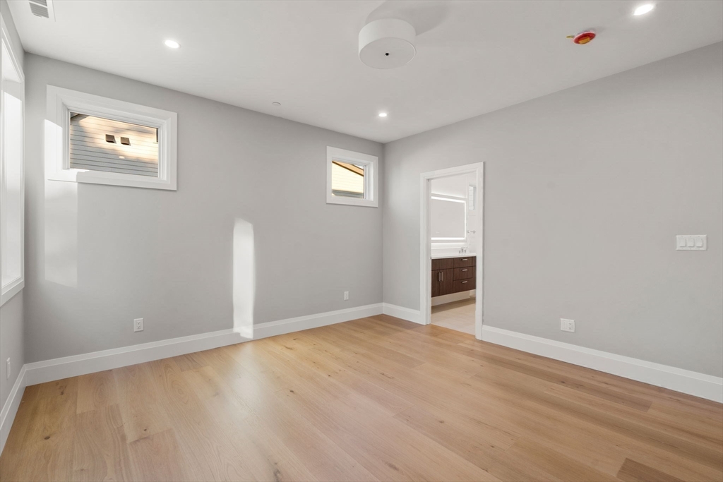 956 Walnut Street # 7