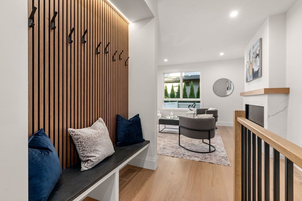 956 Walnut Street # 7