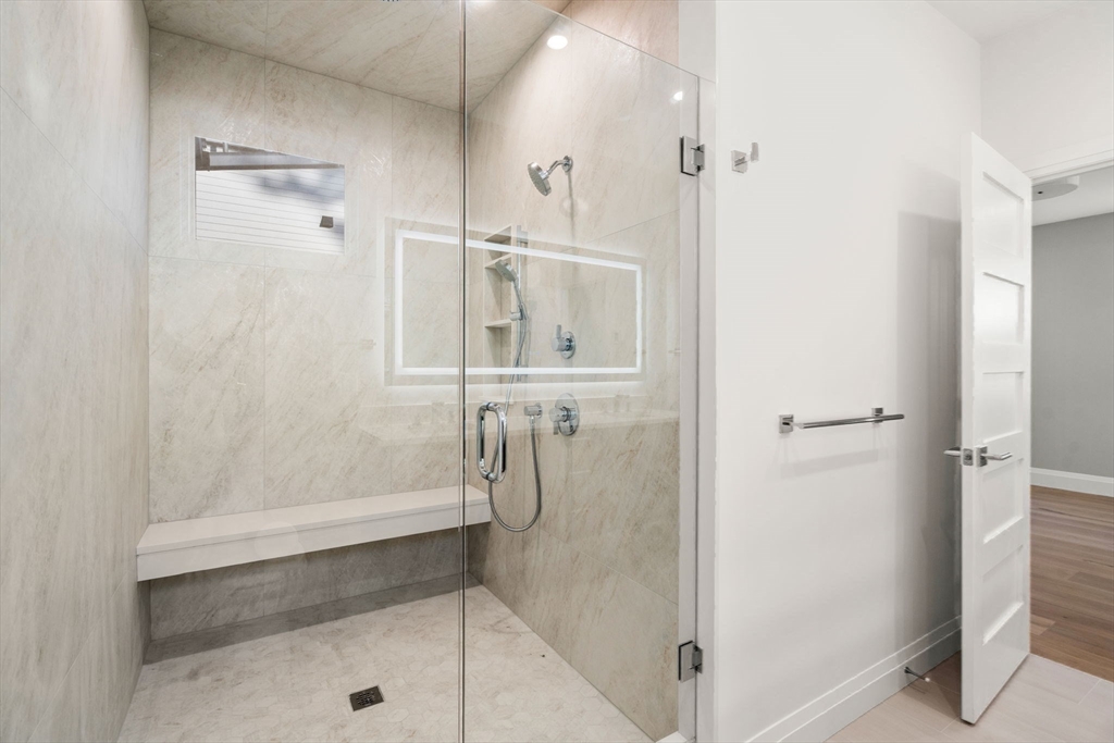 956 Walnut Street # 7