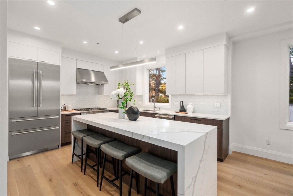 956 Walnut Street # 7