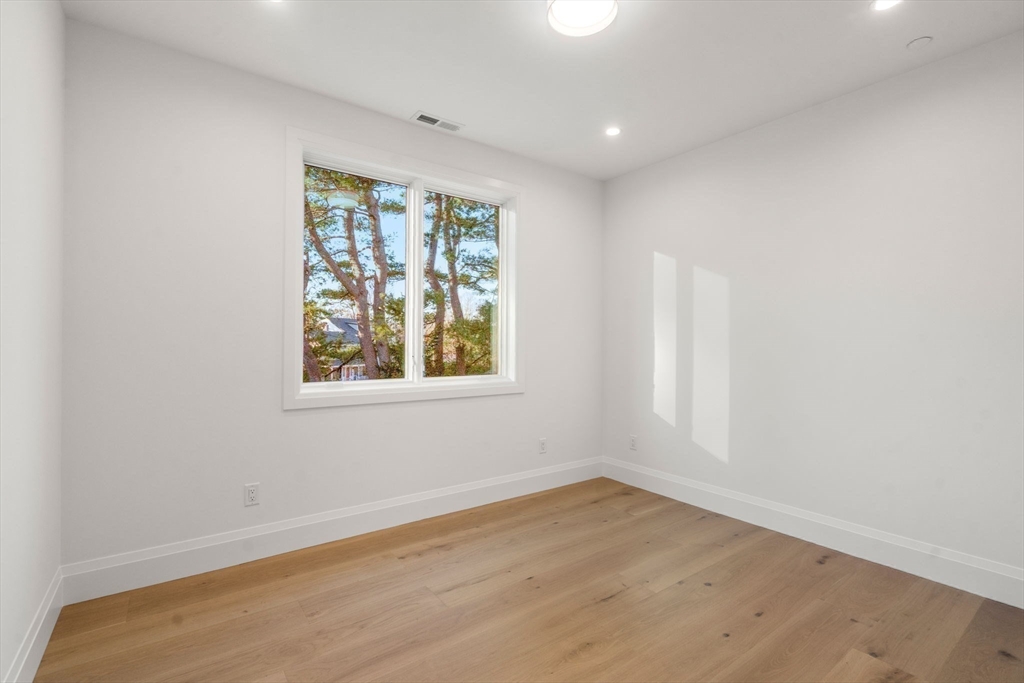 956 Walnut Street # 7