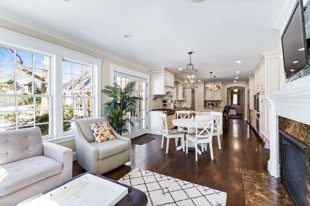 115 Aspen Ave