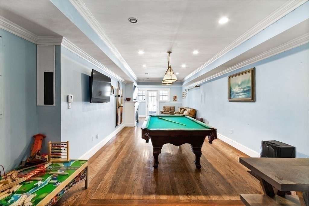 115 Aspen Ave