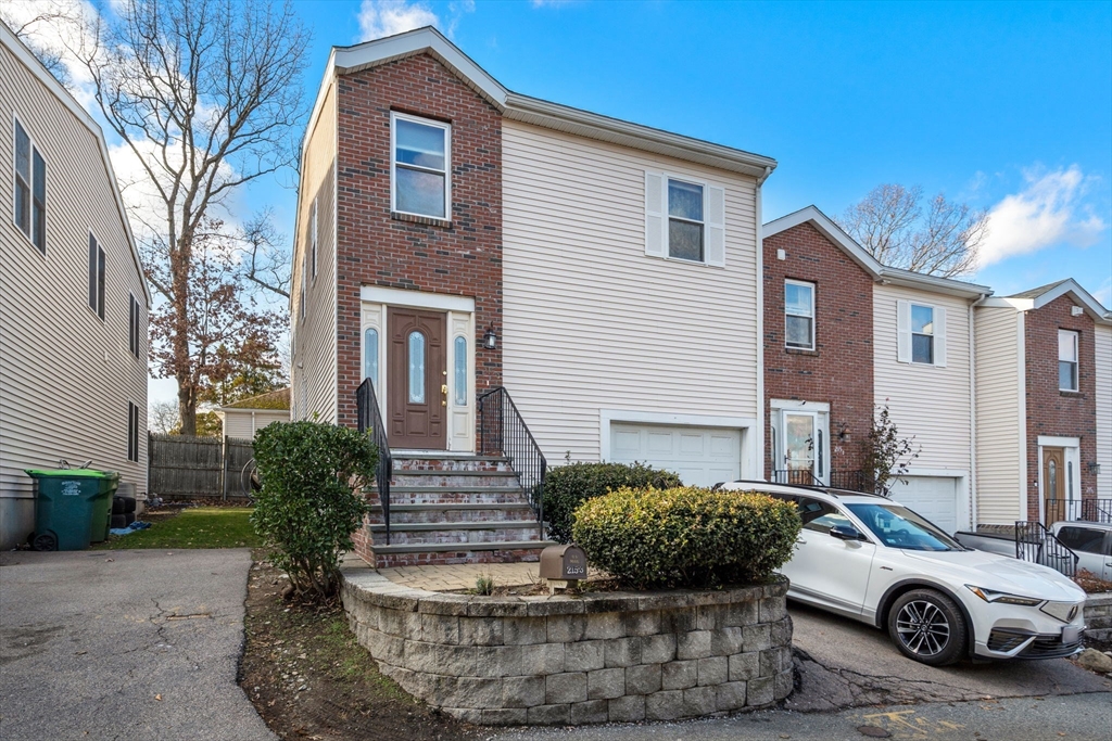 215 Saint Mary St # 3