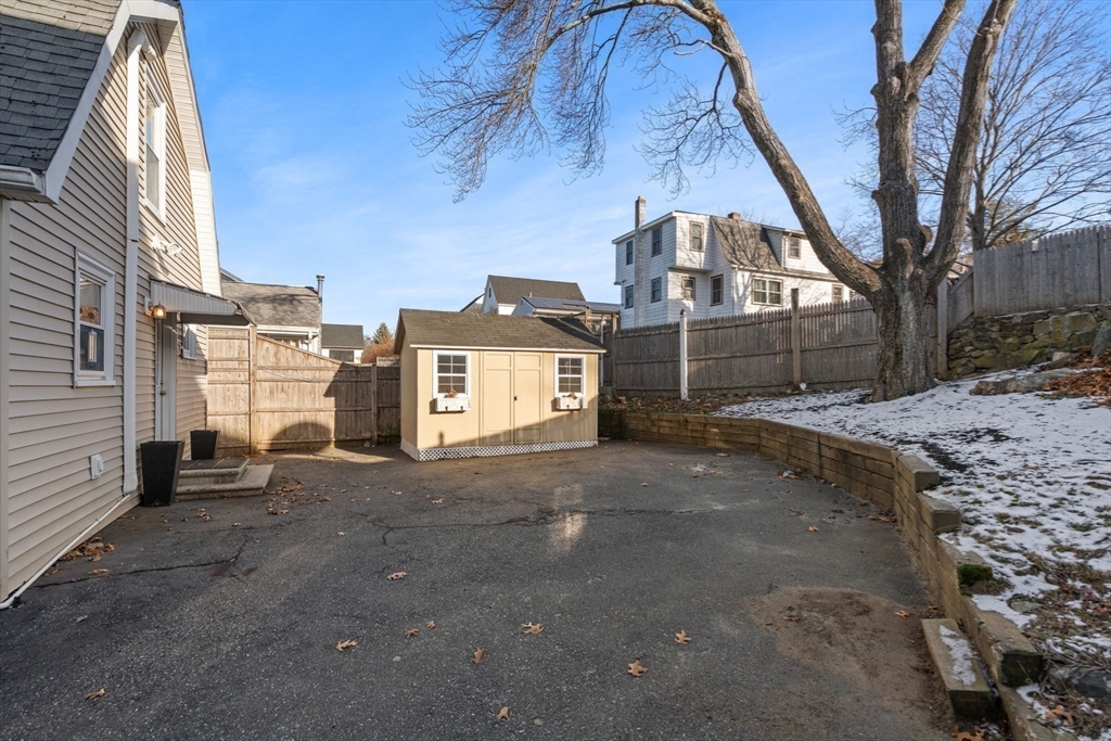 194 College Farm Rd
