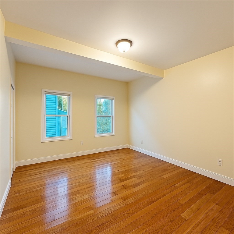 7 North Ave # 1