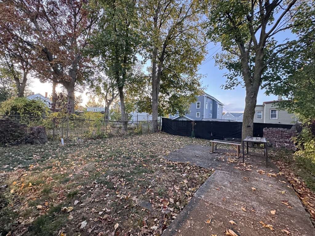 7 North Ave # 1