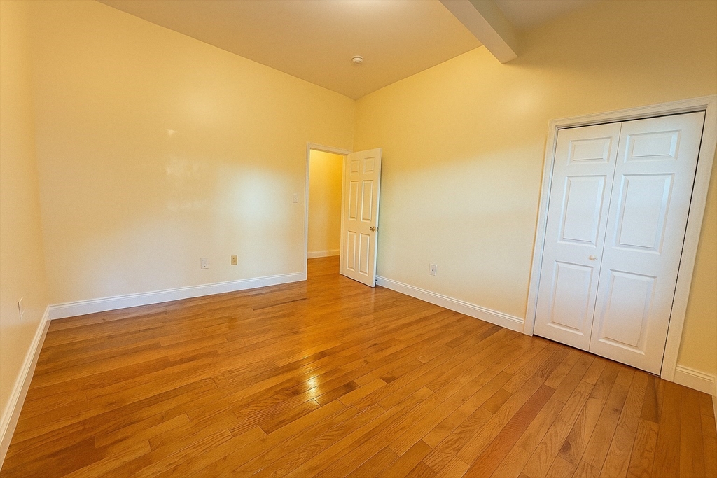 7 North Ave # 1