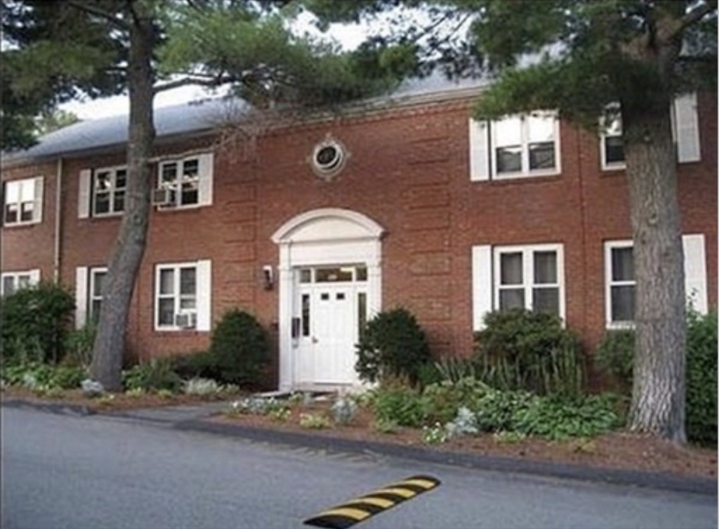 136 Boylston # 1