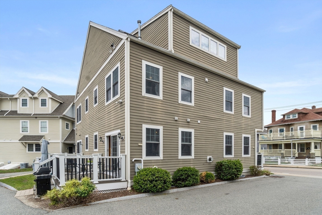 859 Adams # 859