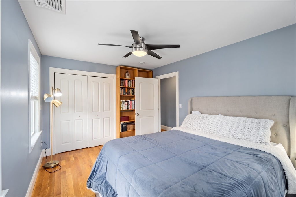 859 Adams # 859
