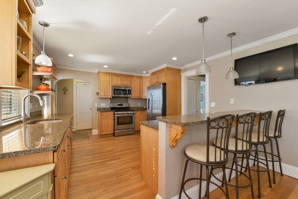 28 Fletcher Street # 1