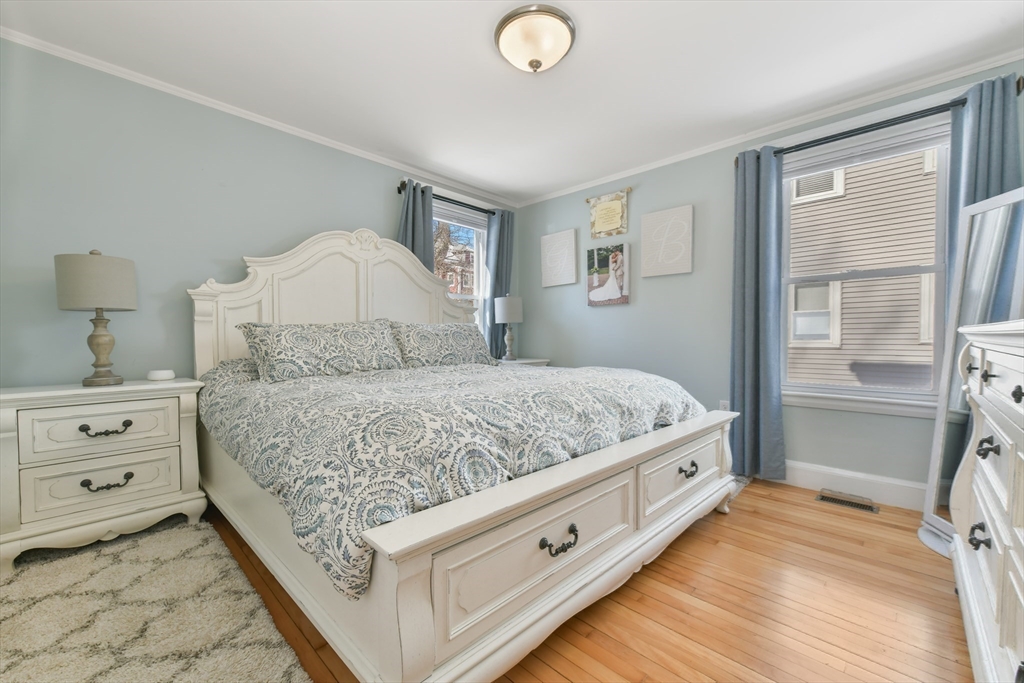 28 Fletcher Street # 1