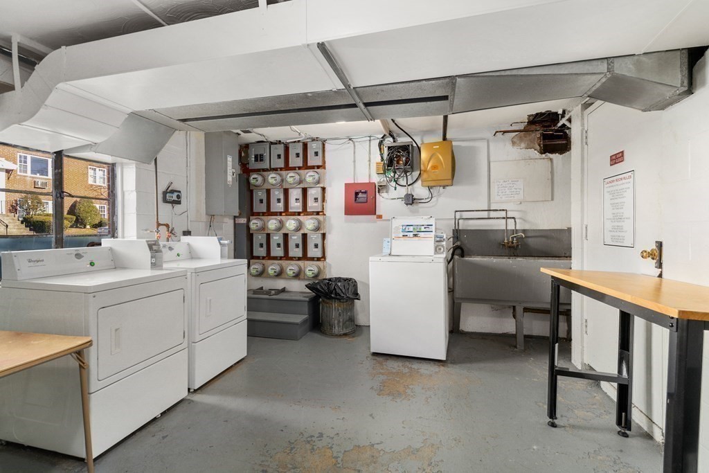 194 Lexington Street # 1