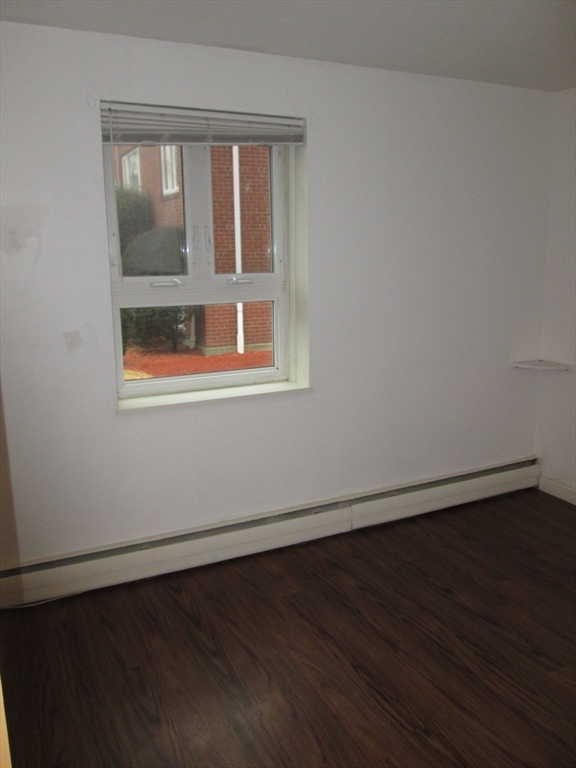 194 Lexington Street # 1