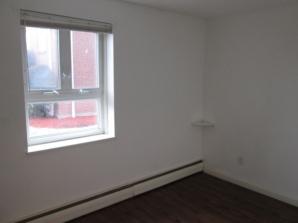 194 Lexington Street # 1
