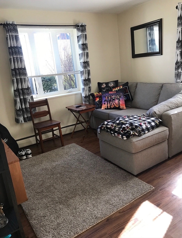 194 Lexington Street # 1