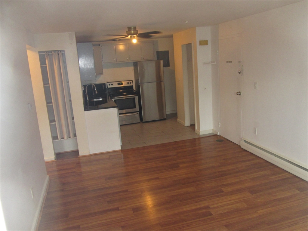 194 Lexington Street # 1