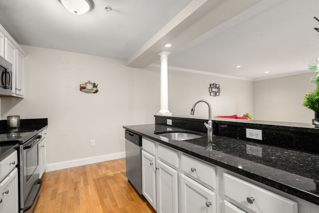 145 Hancock Street # 307