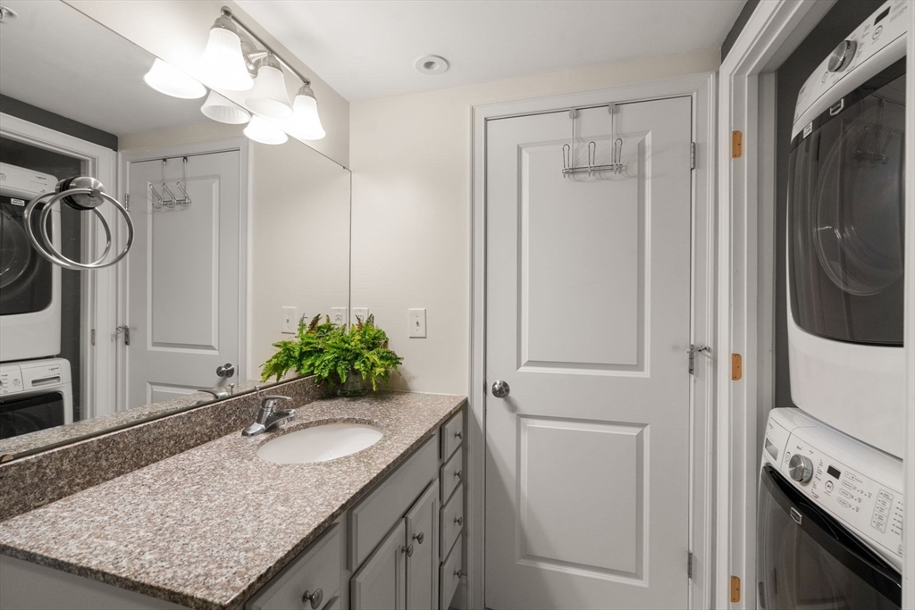 145 Hancock Street # 307