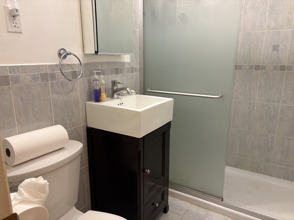 73 Walnut Street # 6