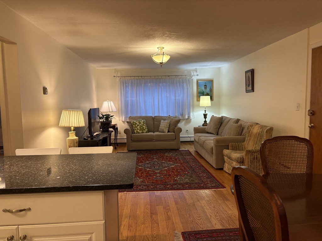 73 Walnut Street # 6