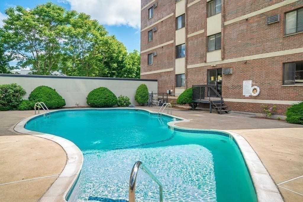 10 Williams St # 26