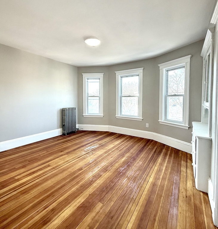 69 Conwell Ave # 1