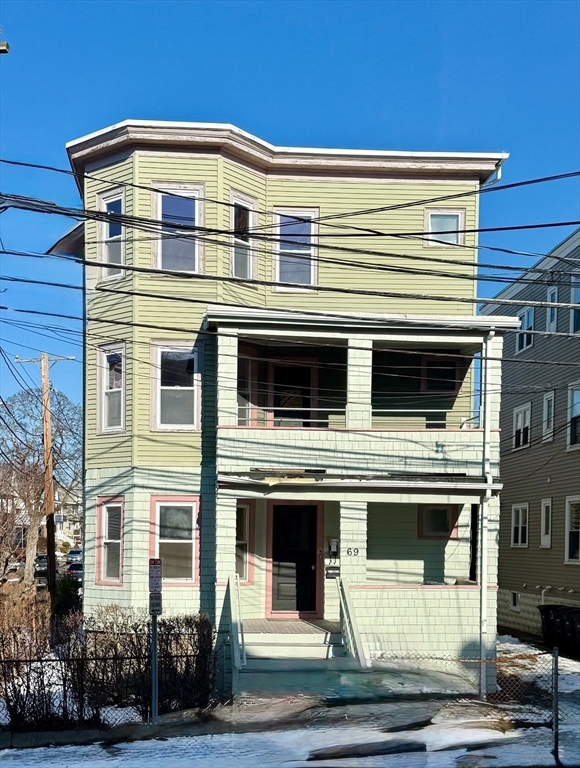 69 Conwell Ave # 1