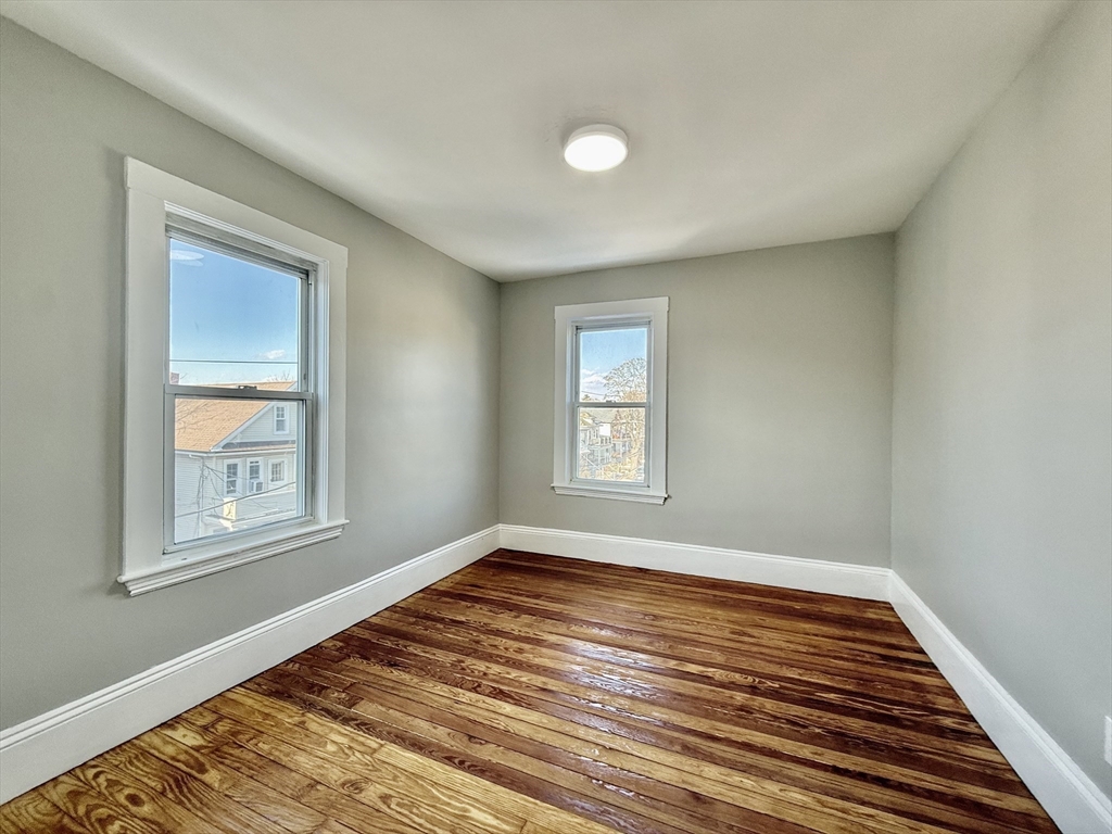 69 Conwell Ave # 1