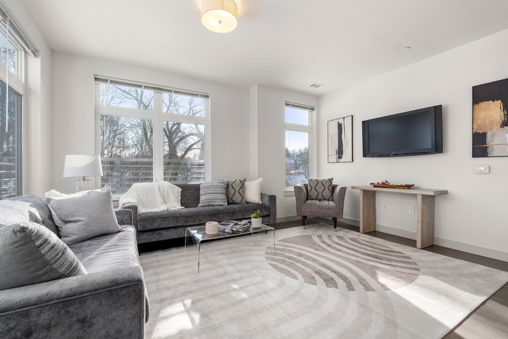 99 Tremont Street # 302