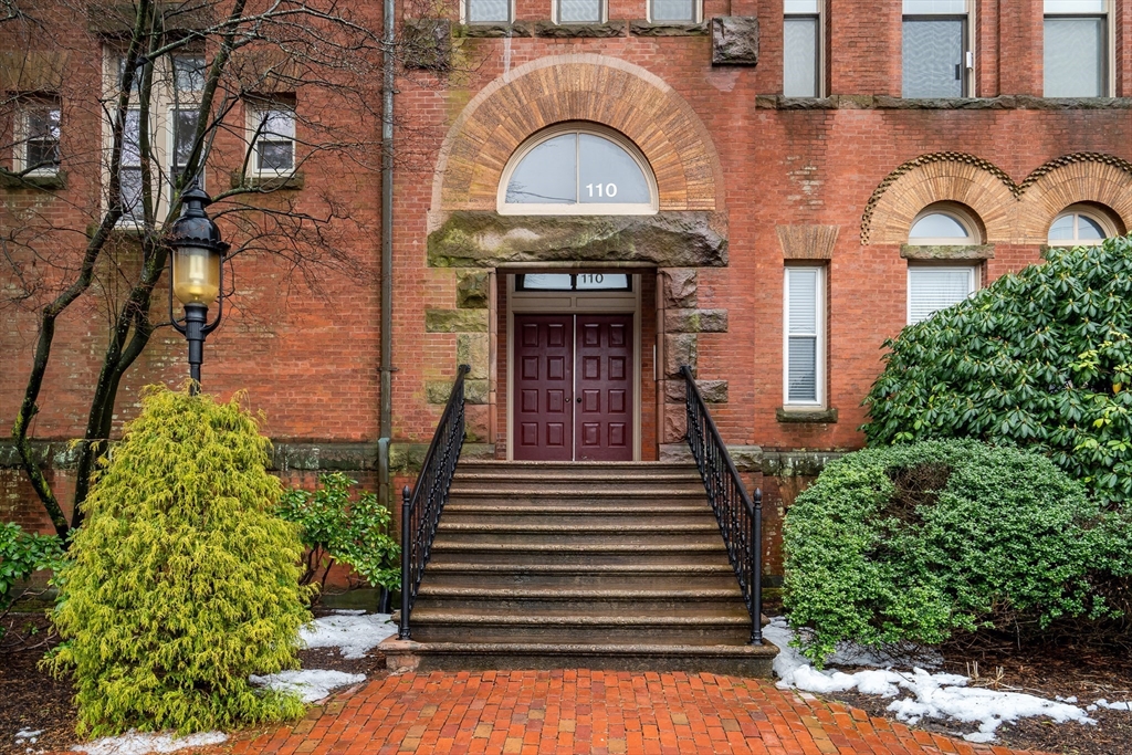 110 Washington Park # 8