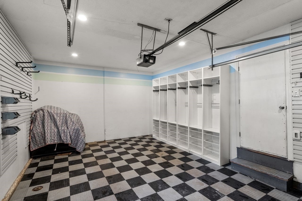 160 Pine Street # 15