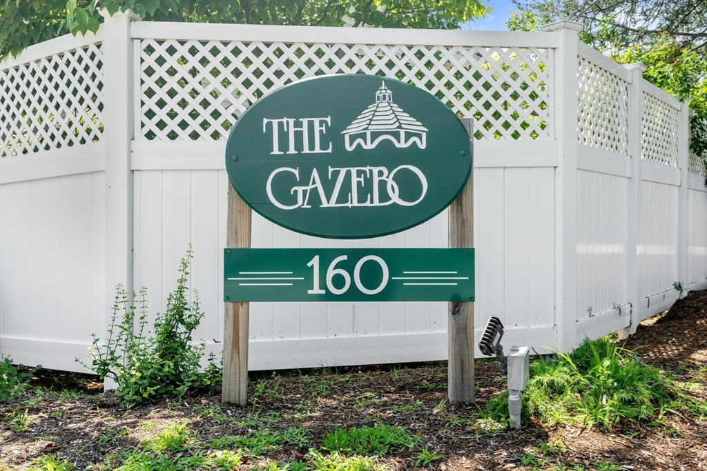 160 Pine Street # 15