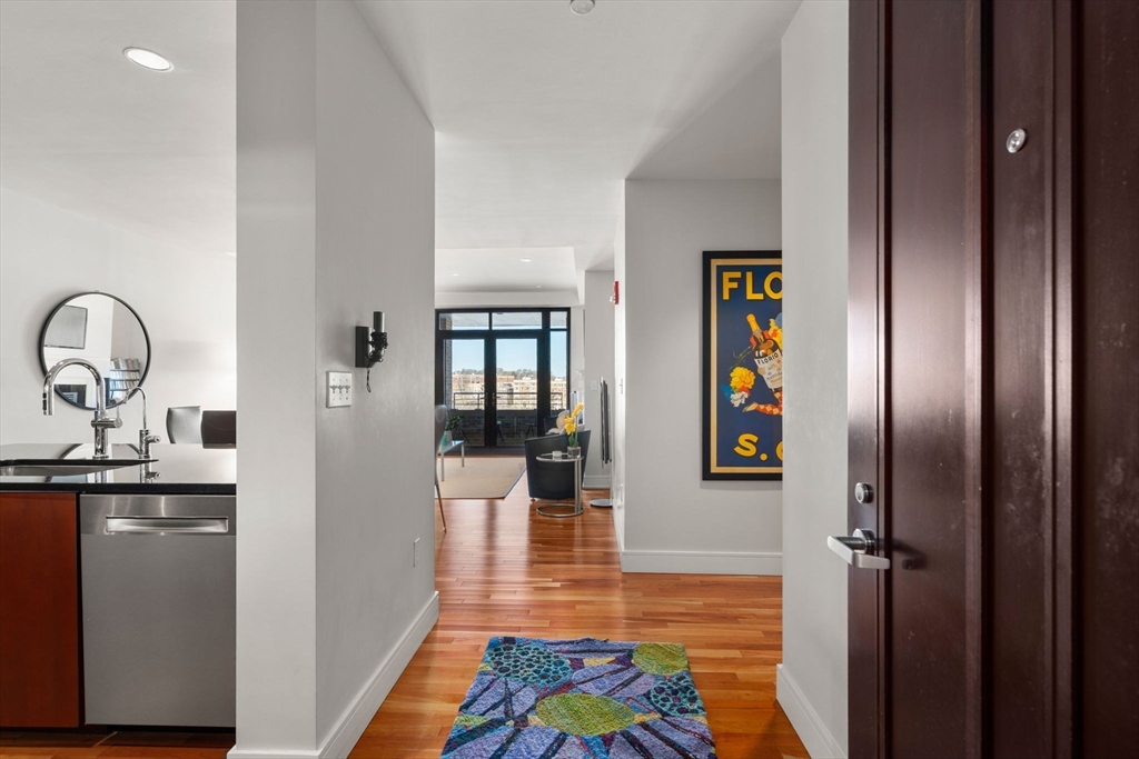 2400 Beacon St # 409