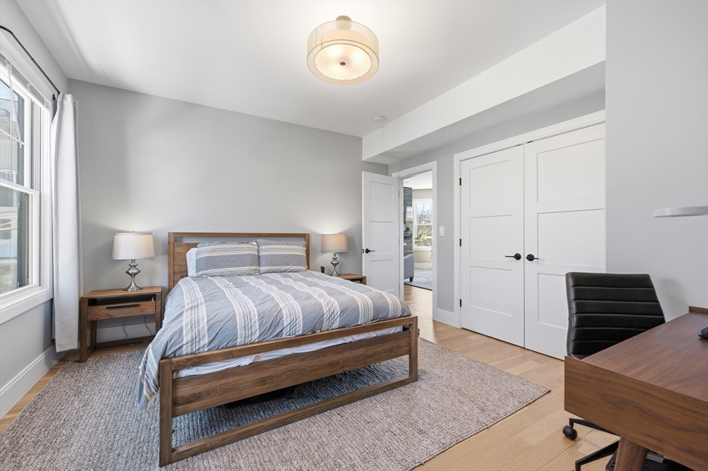 14 Maple St # 14
