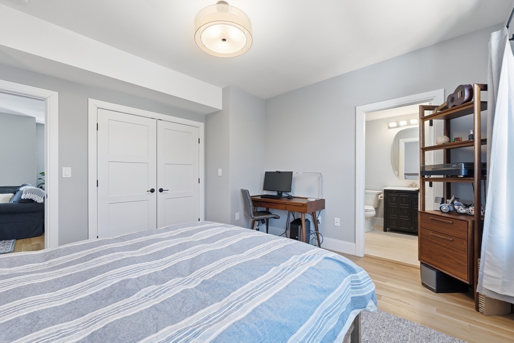 14 Maple St # 14