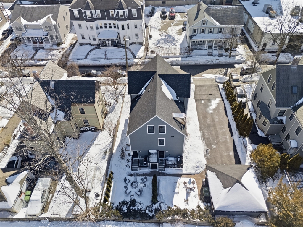14 Maple St # 14
