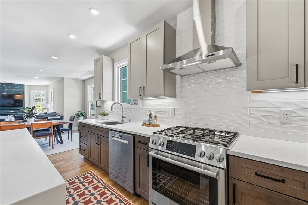14 Maple St # 14