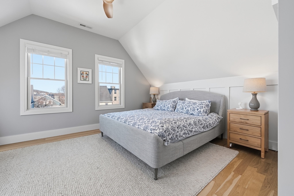 14 Maple St # 14
