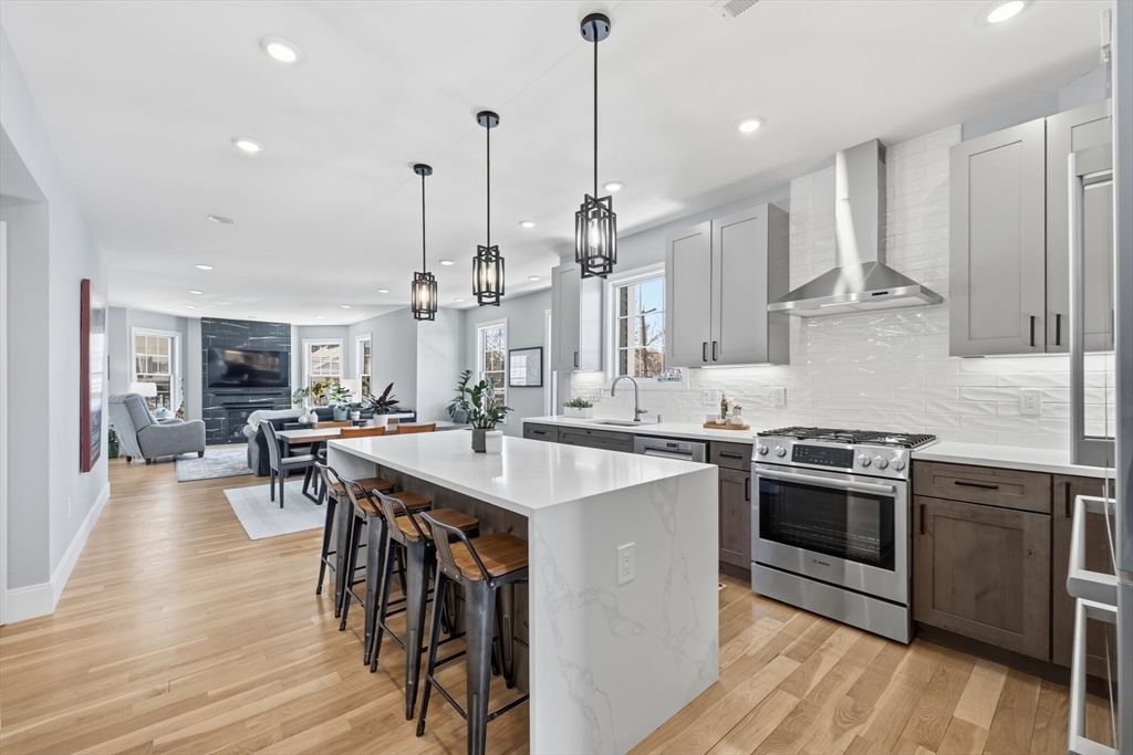 14 Maple St # 14
