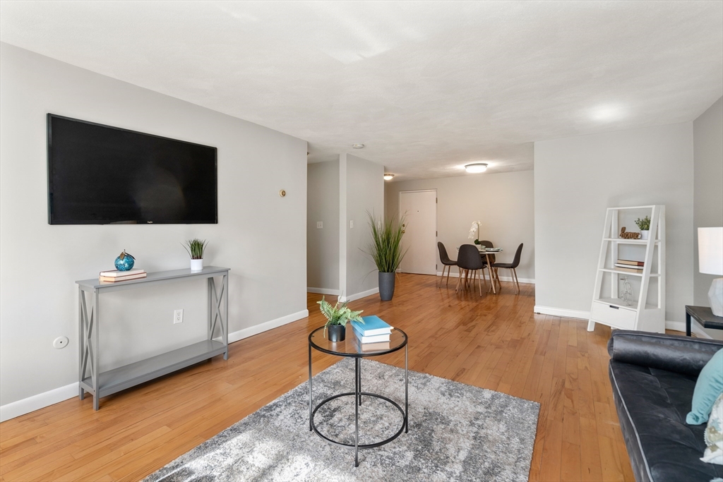 84 Grant St # 12