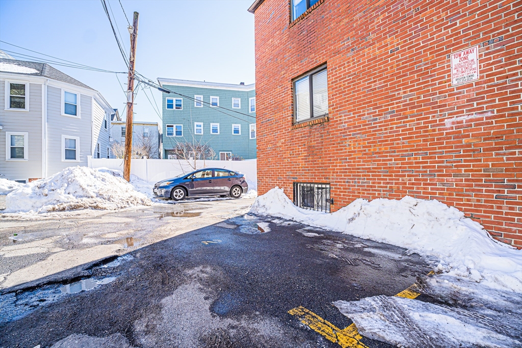 7 Mortimer Pl # 2